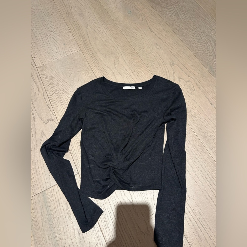 WILFRED Twist Front Longsleeve
